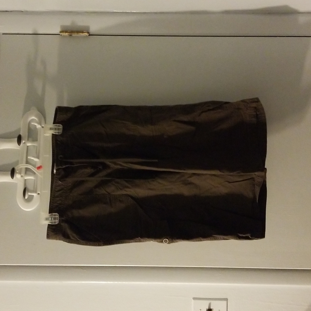 Dockers. Crop pants
